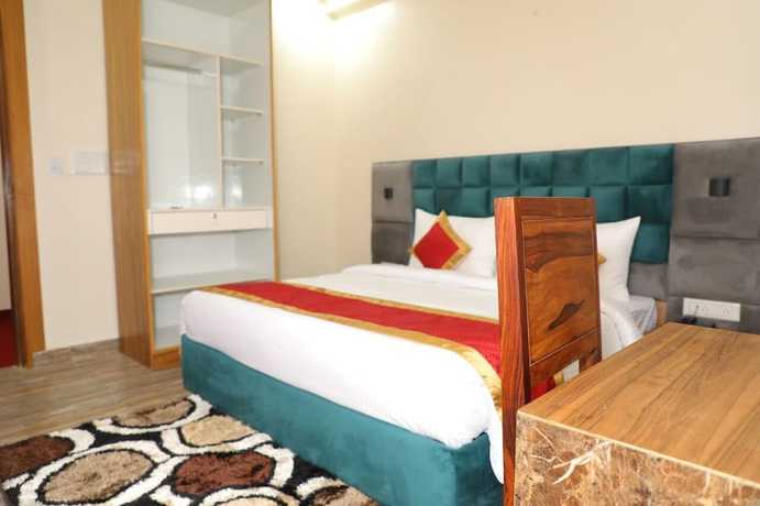 Imagen de la habitación del Hotel Sarla Inn. Foto 14