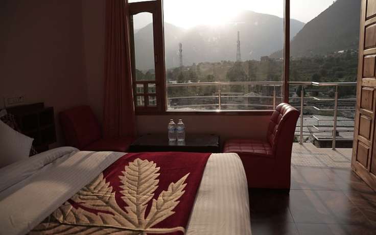 Imagen de la habitación del Hotel Sarla Regency. Foto 4