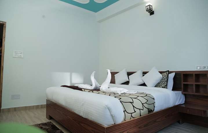 Imagen de la habitación del Hotel Sarla Regency. Foto 15