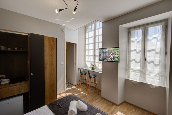 Imagen de la habitación del Hotel Sarlat Catalina. Foto 2