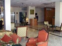 Imagen de los interiores del Hotel Sarmad. Foto 8