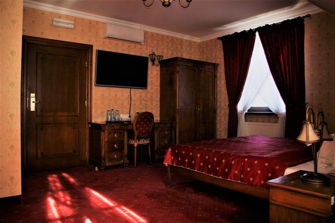 Imagen de la habitación del Hotel Sarmata. Foto 10
