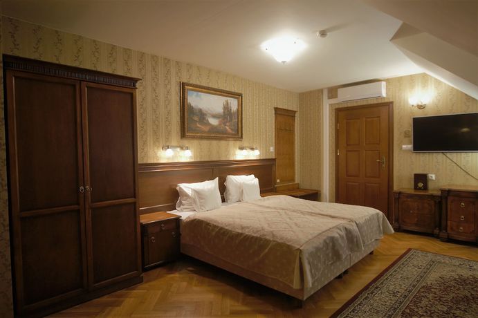 Imagen de la habitación del Hotel Sarmata. Foto 17
