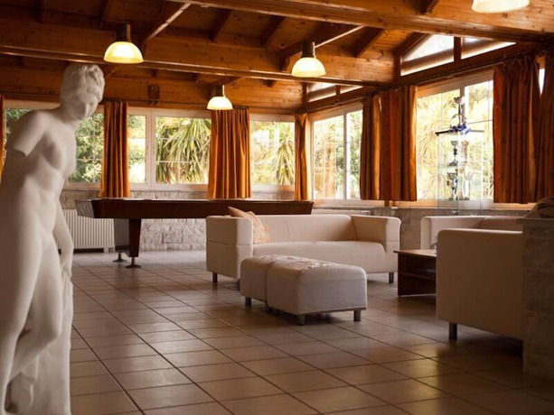 Imagen de los interiores del Hotel Saron, Lavreotiki. Foto 20