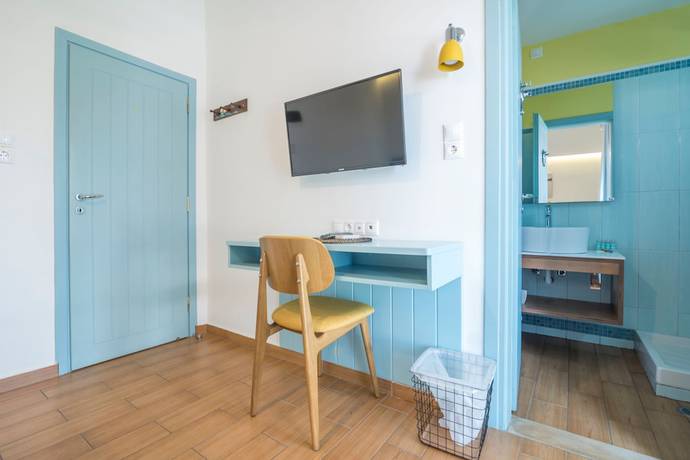 Imagen de la habitación del Hotel Saronis Agistri - Adults Only. Foto 8