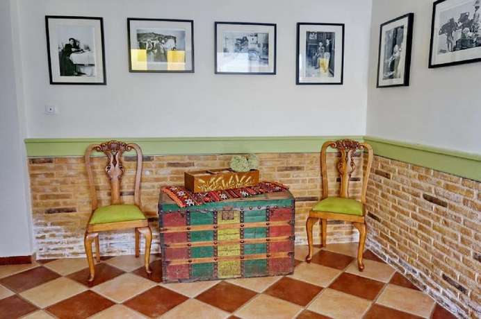 Imagen de los interiores del Hotel Saronis Agistri - Adults Only. Foto 19