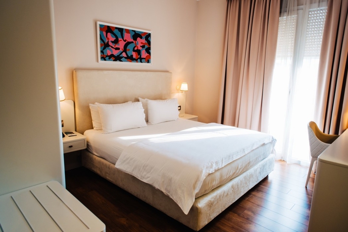 Imagen general del Hotel Sar'otel and Spa. Foto 4