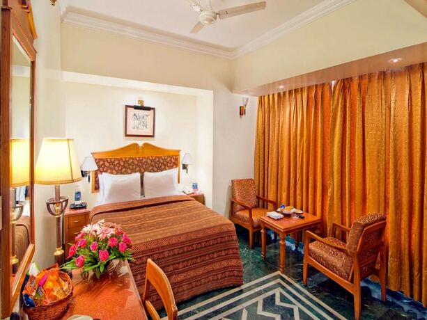 Imagen general del Hotel Sarovar Portico Kalupur Ahmedabad. Foto 10