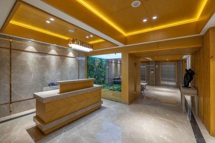 Imagen general del Hotel Sarovar Portico Morbi. Foto 4