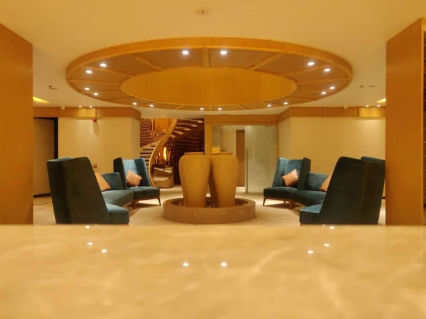 Imagen general del Hotel Sarovar Portico Morbi. Foto 6