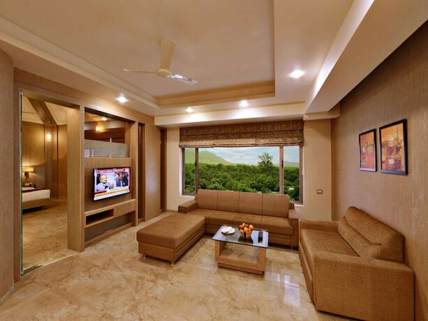 Imagen general del Hotel Sarovar Portico Sasangir. Foto 12