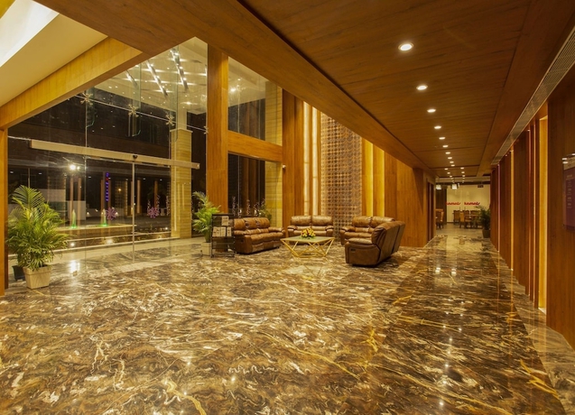 Imagen de los interiores del Hotel Sarovar Portico Somnath. Foto 16
