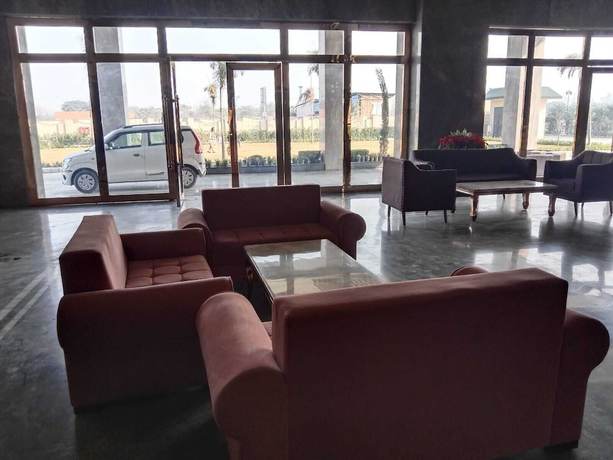 Imagen de los interiores del Hotel Sarovar Portico Sonipat. Foto 20