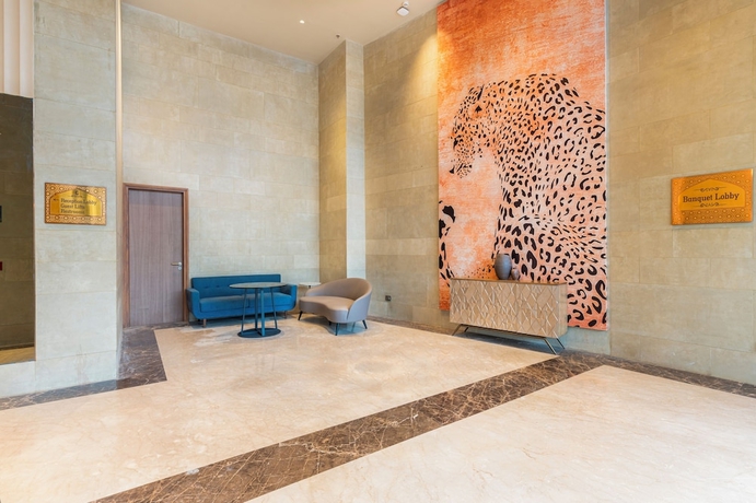 Imagen de los interiores del Hotel Sarovar Premiere Alwar. Foto 13