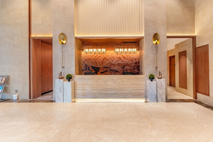 Imagen de los interiores del Hotel Sarovar Premiere Alwar. Foto 14