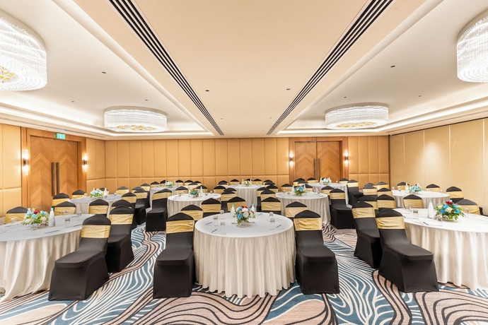 Imagen de los interiores del Hotel Sarovar Premiere Alwar. Foto 15