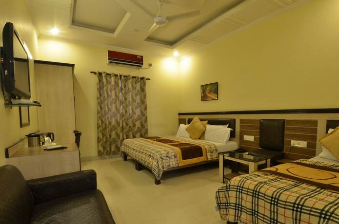 Imagen general del Hotel Sarovar Regency. Foto 8