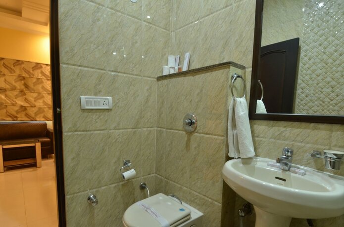 Imagen general del Hotel Sarovar Regency. Foto 15