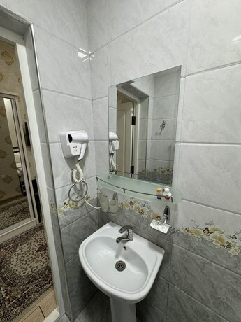 Imagen general del Hotel Saroy Palace. Foto 10