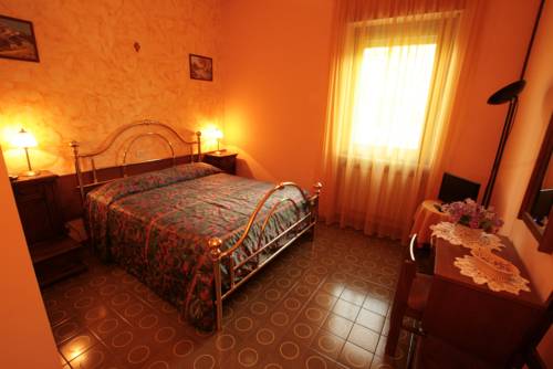 Imagen de la habitación del Hotel Sarre. Foto 6