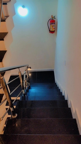 Imagen de los interiores del Hotel Sarthak Palace. Foto 11