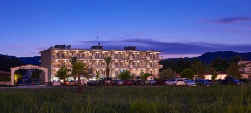 Imagen general del Hotel Sarti Beach. Foto 6