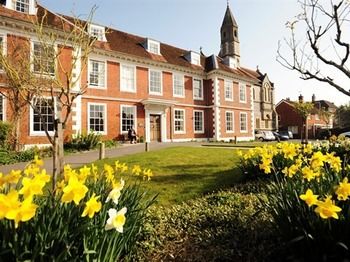 Imagen del bar/restaurante del Hotel Sarum College. Foto 3