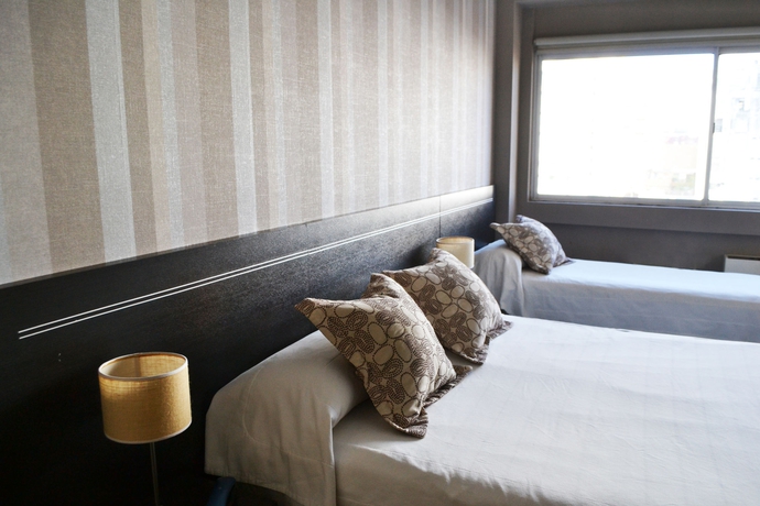 Imagen de la habitación del Hotel Sarum Design. Foto 5