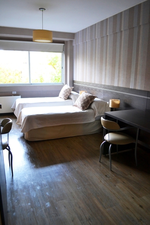 Imagen de la habitación del Hotel Sarum Design. Foto 7