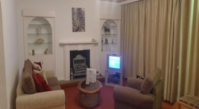 Imagen general del Hotel Sarum. Foto 4