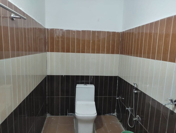 Imagen de la habitación del Hotel Sarvaheet. Foto 15
