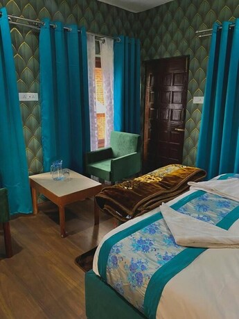 Imagen de la habitación del Hotel Sarwa Cottage. Foto 19