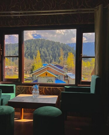 Imagen de la habitación del Hotel Sarwa Cottage. Foto 24