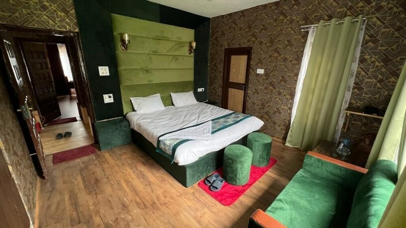 Imagen de la habitación del Hotel Sarwa Cottage. Foto 25