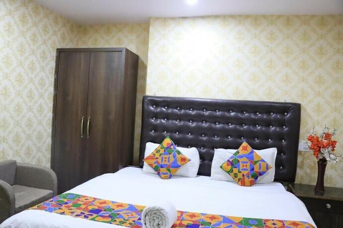 Imagen general del Hotel Sarweshwary. Foto 4