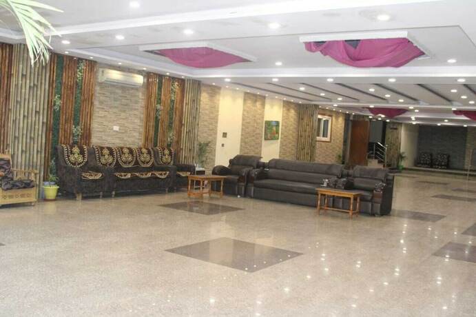 Imagen general del Hotel Sarweshwary. Foto 6