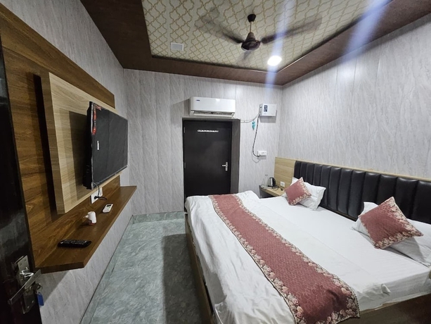 Imagen de la habitación del Hotel Saryu River View- Kanchan Bhawan. Foto 5