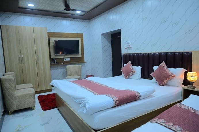 Imagen de la habitación del Hotel Saryu River View- Kanchan Bhawan. Foto 10