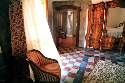 Imagen de la habitación del Hotel Sas Benas. Foto 2