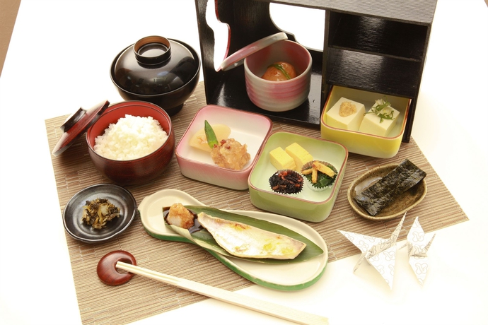 Imagen del bar/restaurante del Hotel Sasarindou. Foto 3