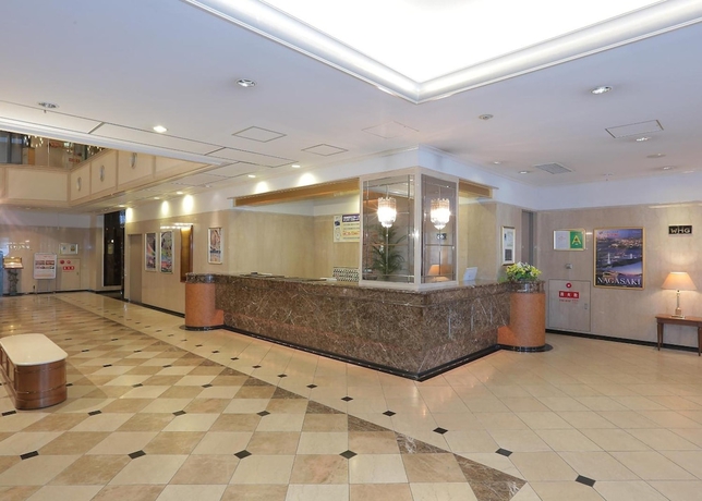 Imagen de los interiores del Hotel Sasebo Washington. Foto 17