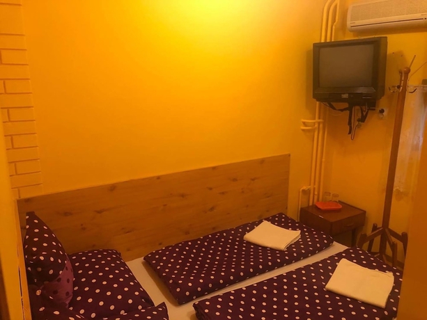 Imagen de la habitación del Hotel Sashalom. Foto 14