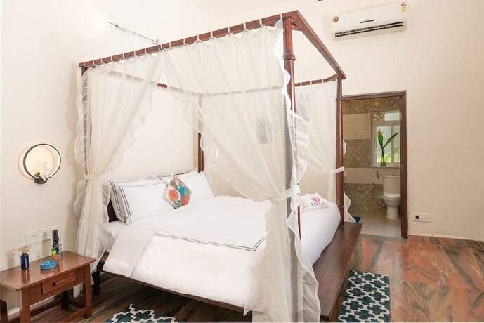 Imagen general del Hotel Sashas Holiday Village. Foto 15