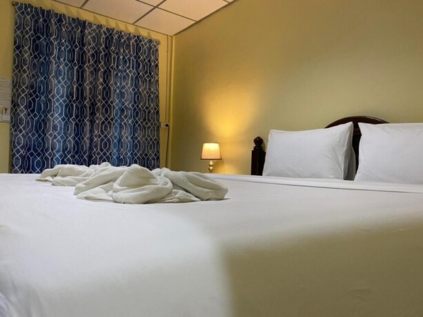 Imagen de la habitación del Hotel Sasi Nonthaburi. Foto 22