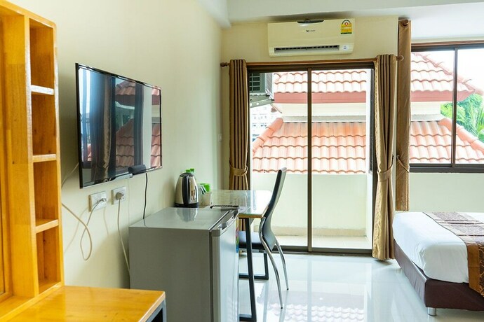 Imagen de la habitación del Hotel Sasi Nonthaburi. Foto 26