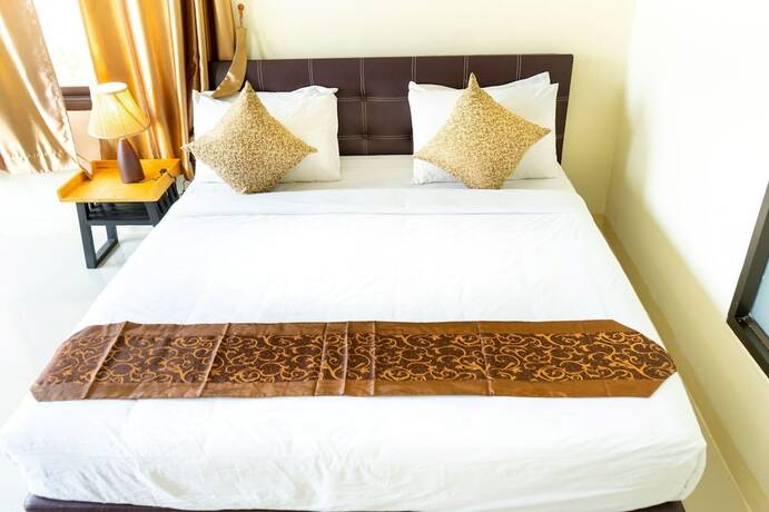 Imagen de la habitación del Hotel Sasi Nonthaburi. Foto 29