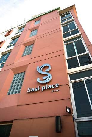Imagen de los interiores del Hotel Sasi Place. Foto 14