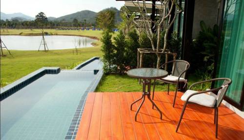 Imagen de la habitación del Hotel Sasima Moonlight Villa. Foto 7