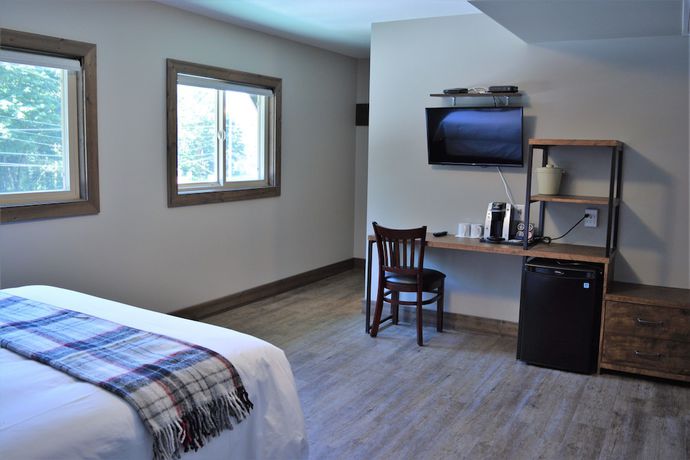 Imagen de la habitación del Hotel Sasquatch Inn. Foto 11