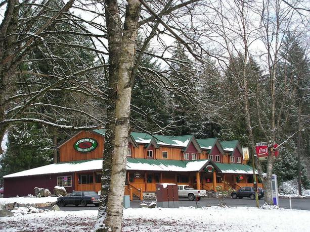 Imagen general del Hotel Sasquatch Inn. Foto 3